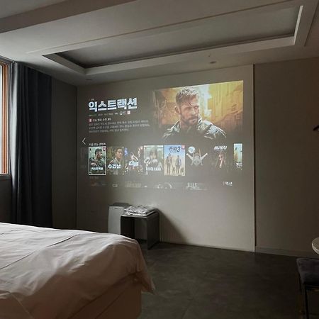 Knox Hotel Чхонан Экстерьер фото