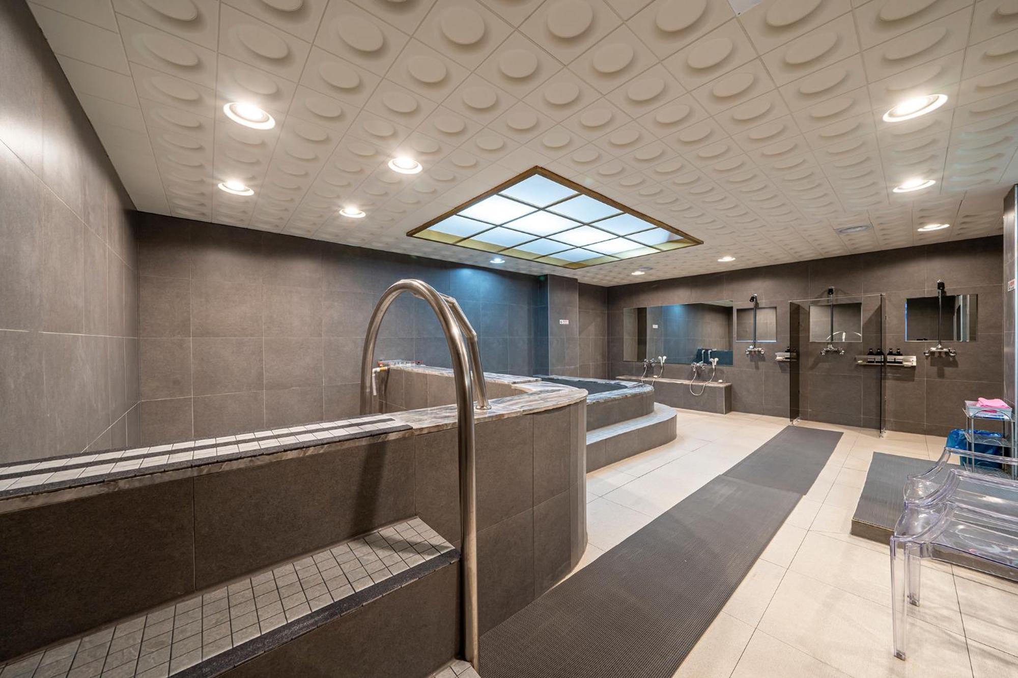 Knox Hotel Чхонан Экстерьер фото