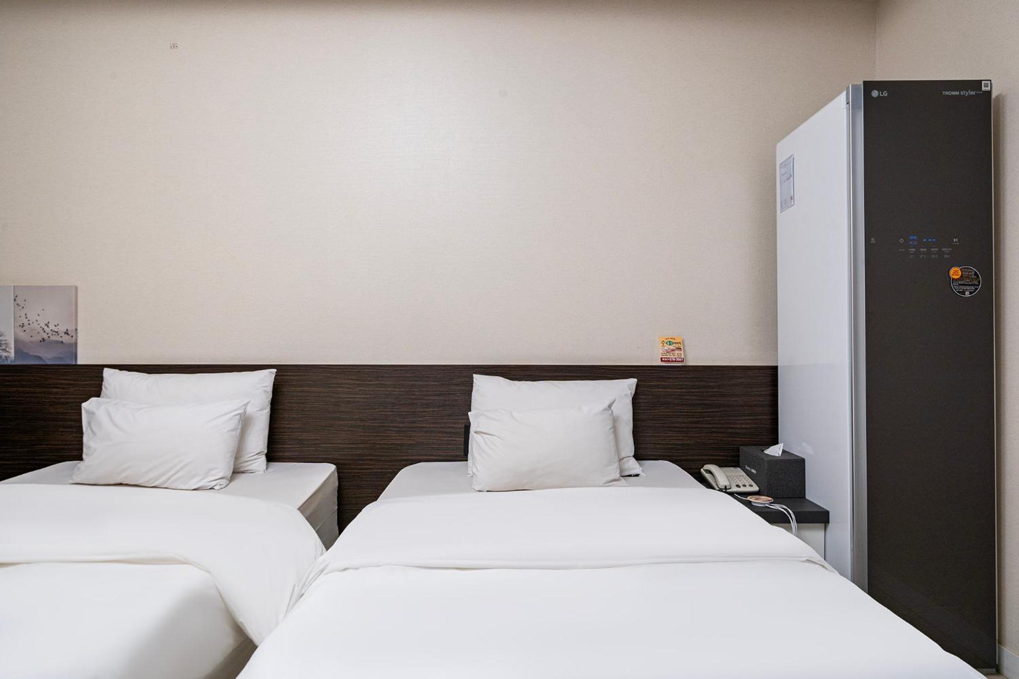 Knox Hotel Чхонан Экстерьер фото